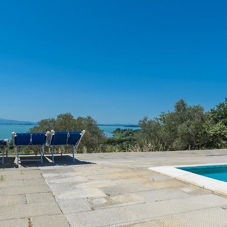 Poloturisticoumbria Rustico Con Piscina Vista Lago Passignano sul Trasimeno Luaran gambar