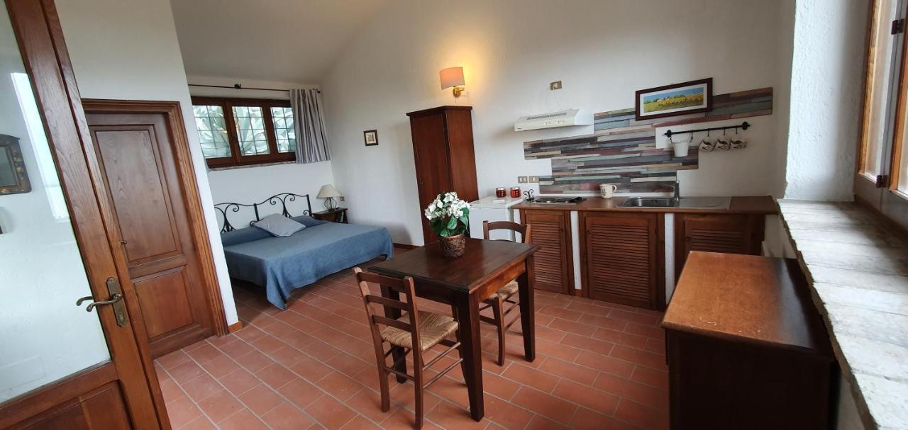 Poloturisticoumbria Rustico Con Piscina Vista Lago Passignano sul Trasimeno Luaran gambar