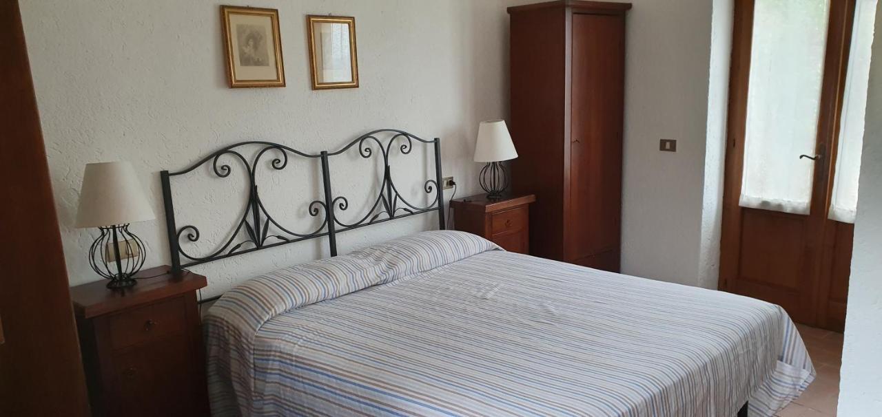 Poloturisticoumbria Rustico Con Piscina Vista Lago Passignano sul Trasimeno Luaran gambar