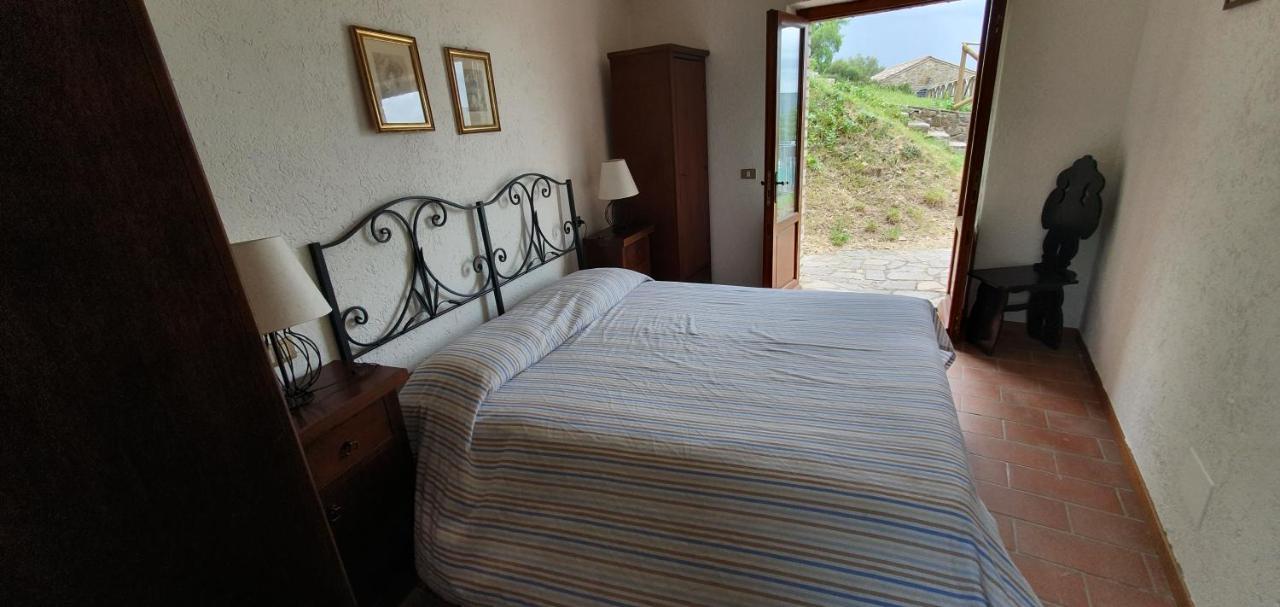 Poloturisticoumbria Rustico Con Piscina Vista Lago Passignano sul Trasimeno Luaran gambar