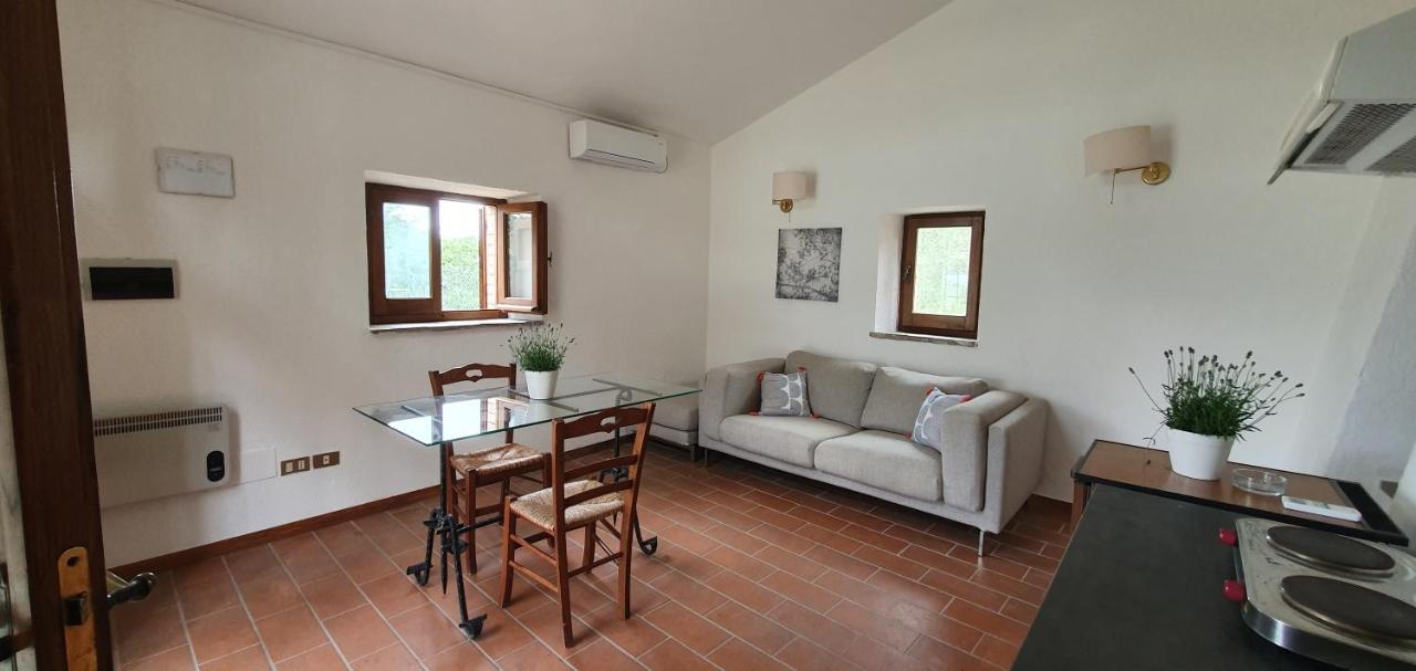Poloturisticoumbria Rustico Con Piscina Vista Lago Passignano sul Trasimeno Luaran gambar